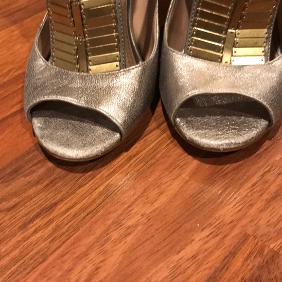 Rachel Roy Heels - Picture 5 of 8